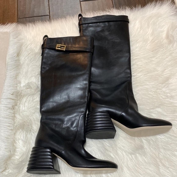 Fendi Buckle detail Block heel Knee high boots size 36EU‎ - Picture 11 of 12